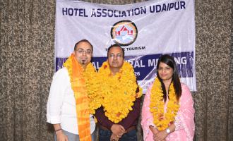 Rajesh Agrawal, President of the Hotel Association, Gaurav, Senior Vice President.